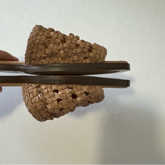 Marc Fisher Nude Jeremy Braided Slide Sandals Studded Minimalist Neutral Sz 7.5 - Picture 3 of 8